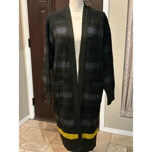 NWT Vera Wang Long Plaid Cardigan